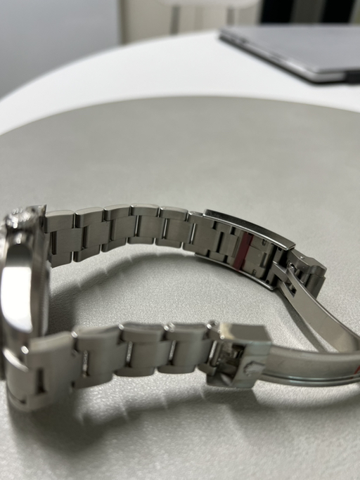 Rolex Submariner Nondate - Photo 4 view in Midtown Manhattan