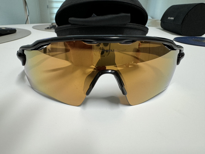Oakley Sunglass