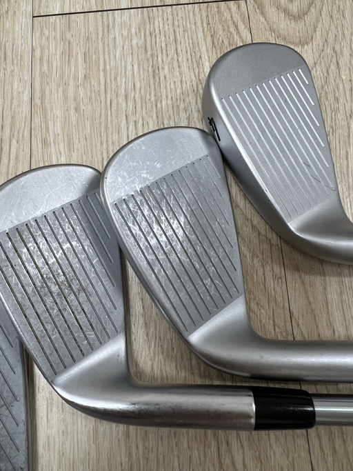 Callaway Apex Pro Iron4-P - Photo 2 view in Midtown Manhattan