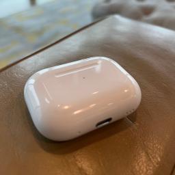 AirPod - Photo 3 view in Midtown Manhattan