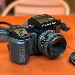 Pentax SF1 film camera with lens - Photo 6 view in Downtown Manhattan