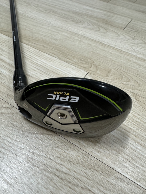 Callaway Hybrid #4 21 degrees - Photo 2 view in Downtown Manhattan