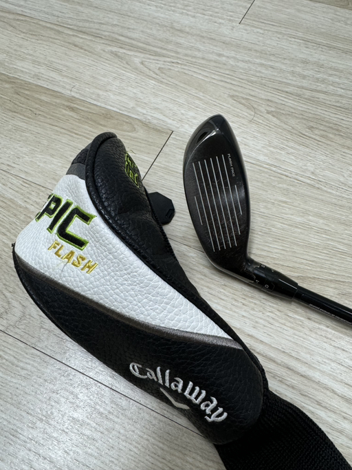 Callaway Hybrid #4 21 degrees