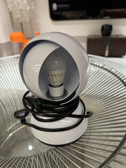 Artemide desk lamp - Photo 2 view in Midtown Manhattan