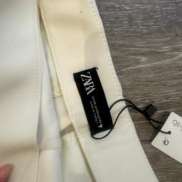 zara white shorts - Photo 3 view in Upper East Side