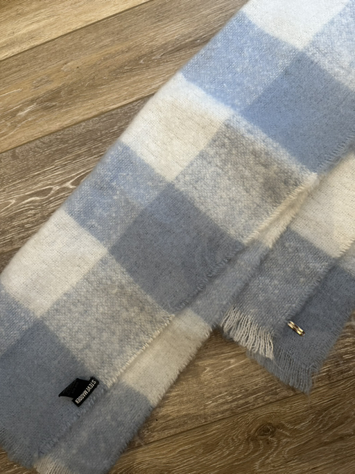 steve madden scarf