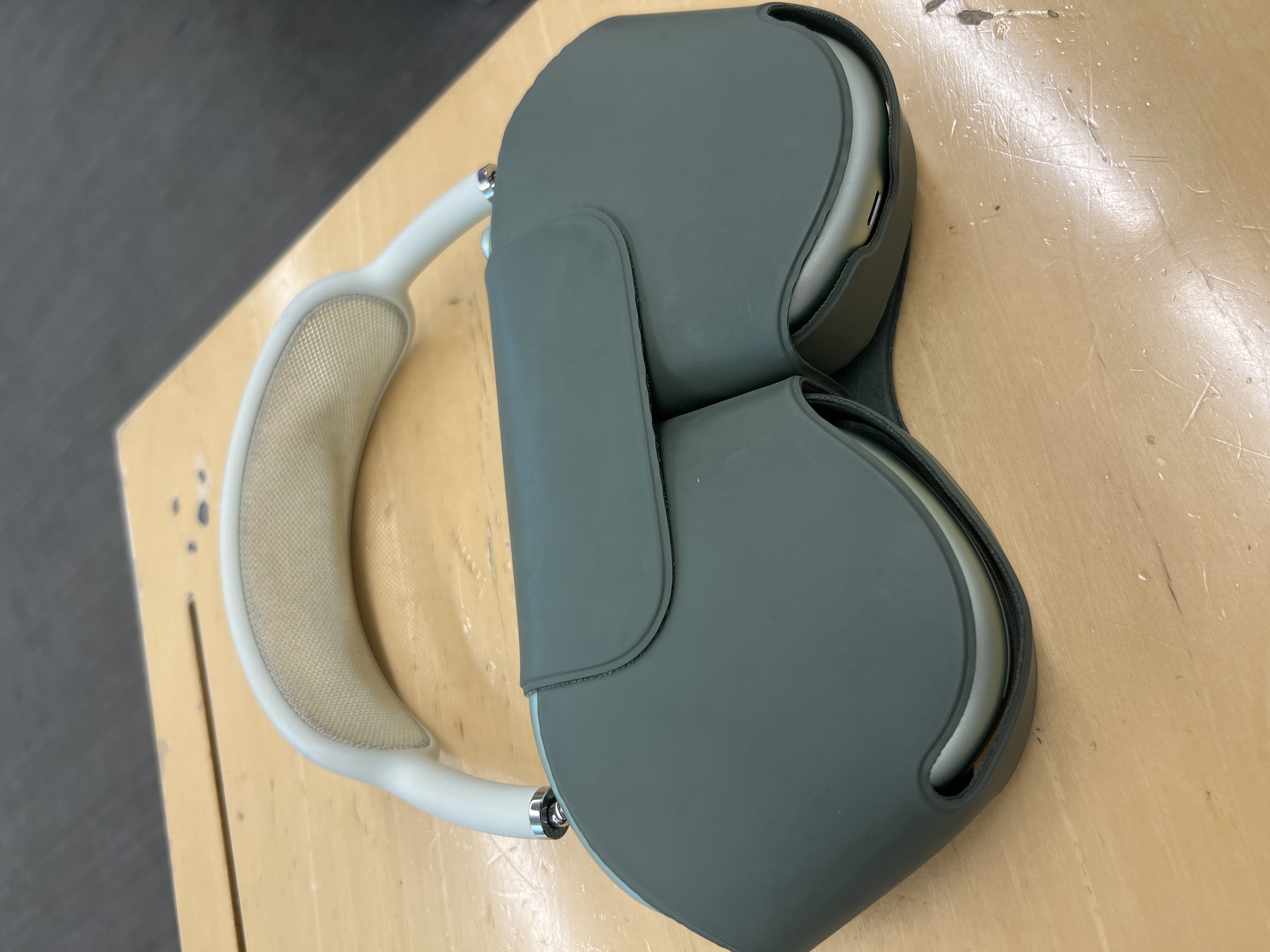 Apple Airpods Max Green