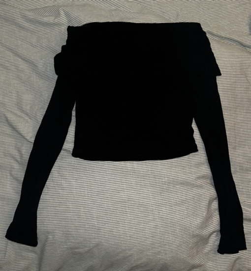 black off-the-shoulder long sleeve