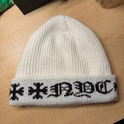 ChromeHeart BigDaddy Beanie white - Photo 2 view in Downtown Manhattan