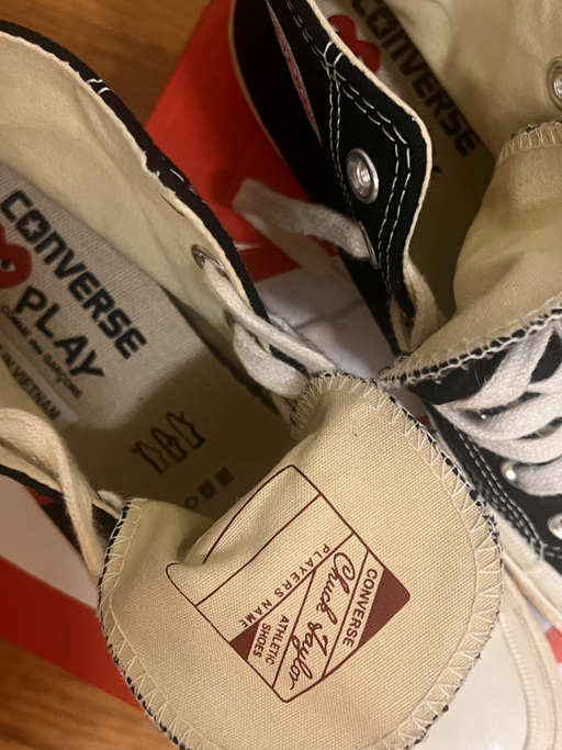 Converse x PLAY Comme des Garçons Chuck 70 - Photo 3 view in Manhattan, NY