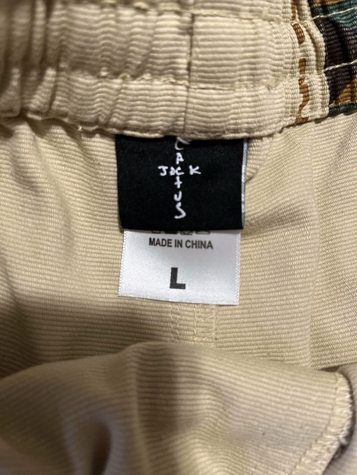 Like New Travis Scott Cactus Jack Starburst Short - Photo 5 view in Queens, NY