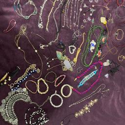 jewerly accessories - Photo 2 view in Manhattan, NY