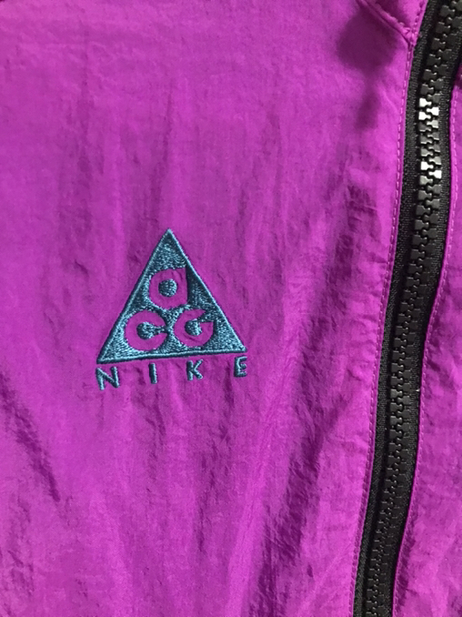 Nike ACG Windbreaker - Photo 3 view in Manhattan, NY