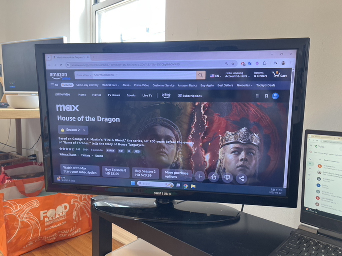 30 inch tv and stand - Photo 2 view in Queens, NY