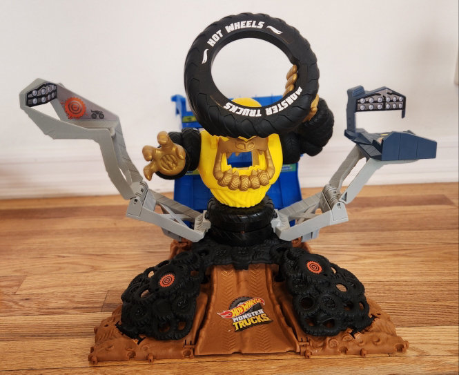 Hot Wheels Monster Trucks Arena