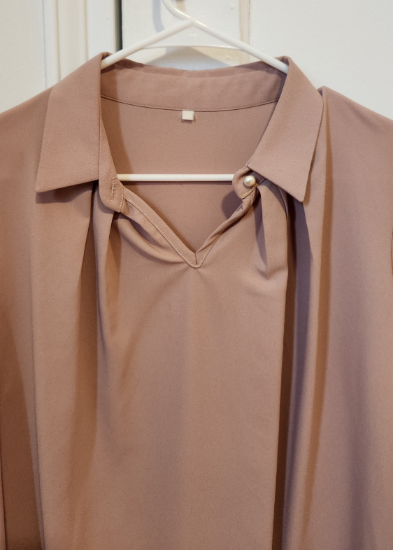 mauve pleated blouse - Photo 2 view in Queens, NY