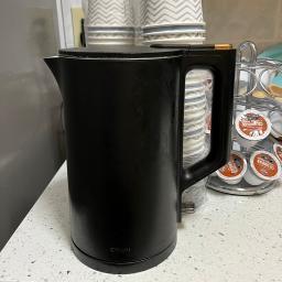 black electric kettle - Photo 2 view in Queens, NY