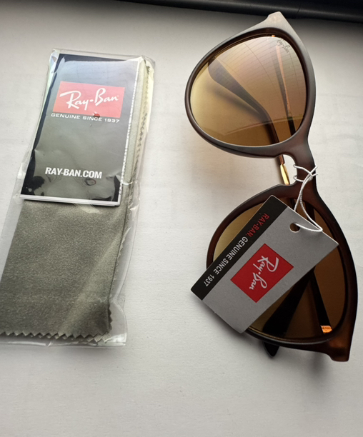 Ray ban  - Photo 2 view in Brooklyn, NY