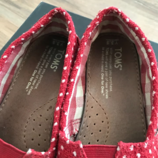 TOMS Red Dot Classic Slip On - Photo 4 view in Manhattan, NY