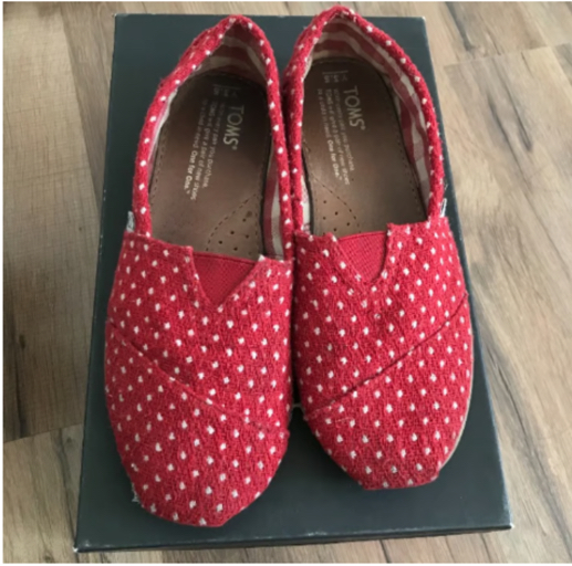 TOMS Red Dot Classic Slip On