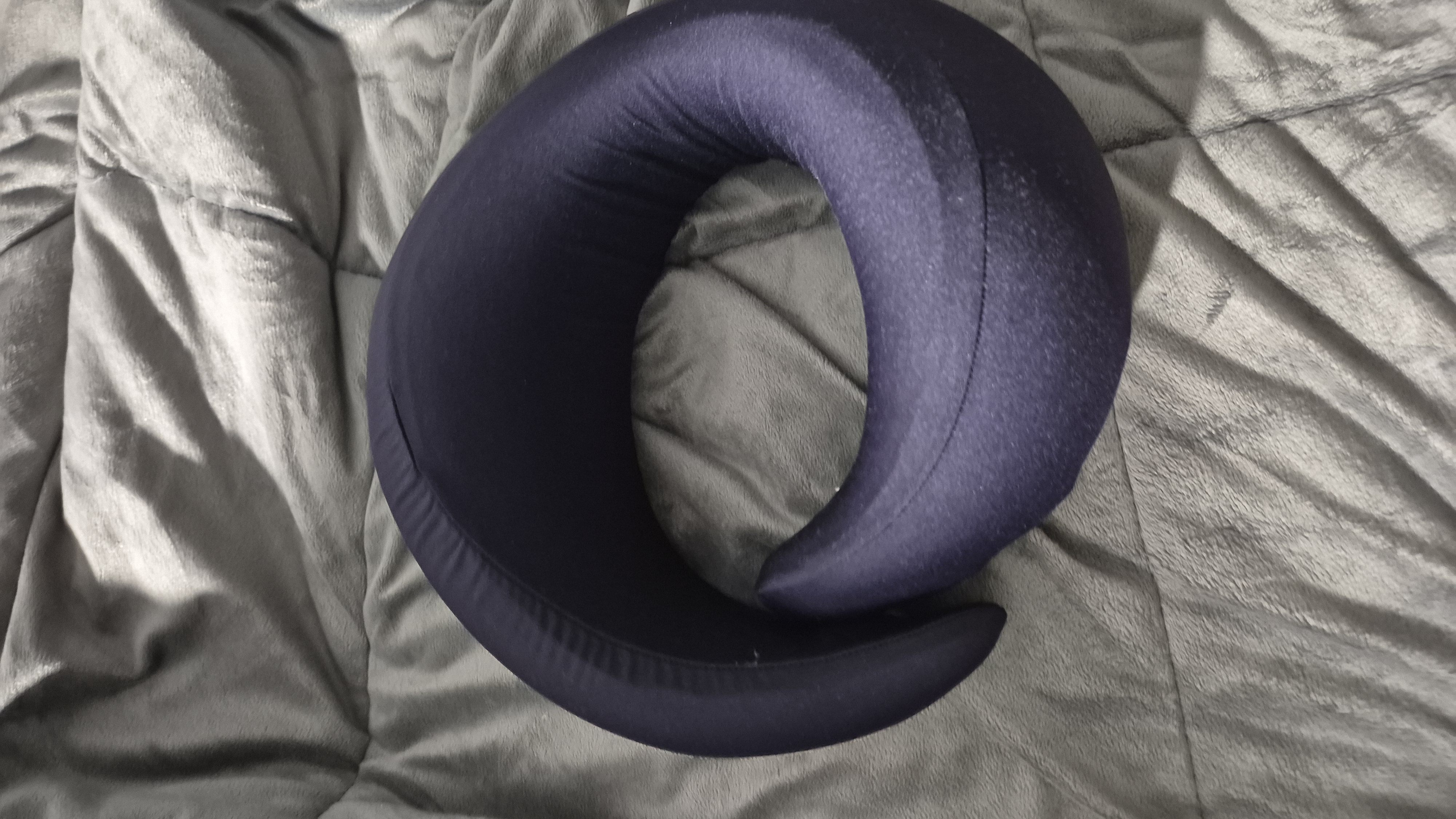 Neck pillow 