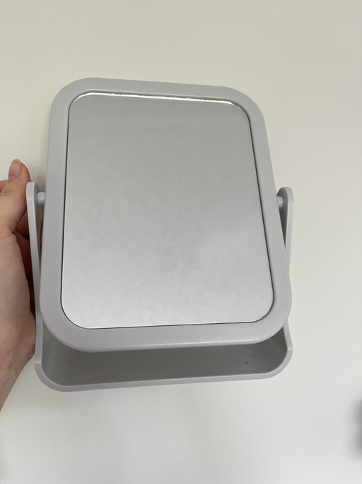 tabletop mirror