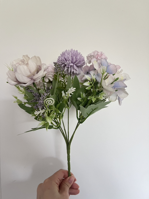 Artificial flower bouquet - Photo 4 view in Manhattan, NY