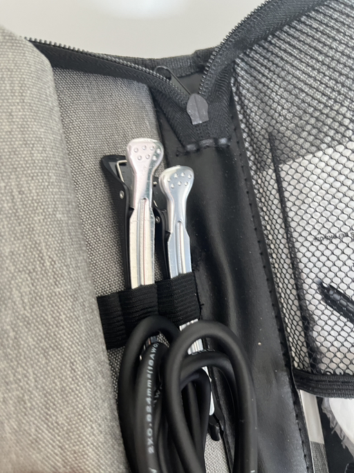 2 in 1 hair straightener and curler - Photo 3 view in Manhattan, NY