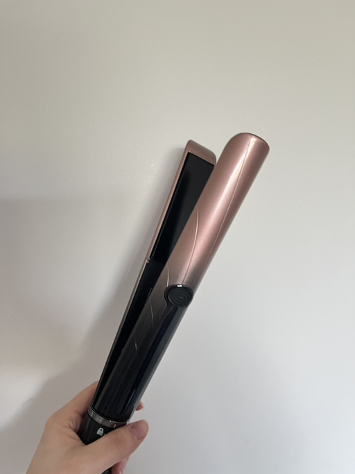 2 in 1 hair straightener and curler - Photo 2 view in Manhattan, NY