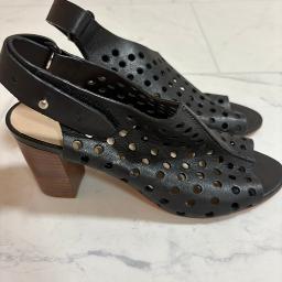 Loeffler Randall  - Photo 3 view in Queens, NY