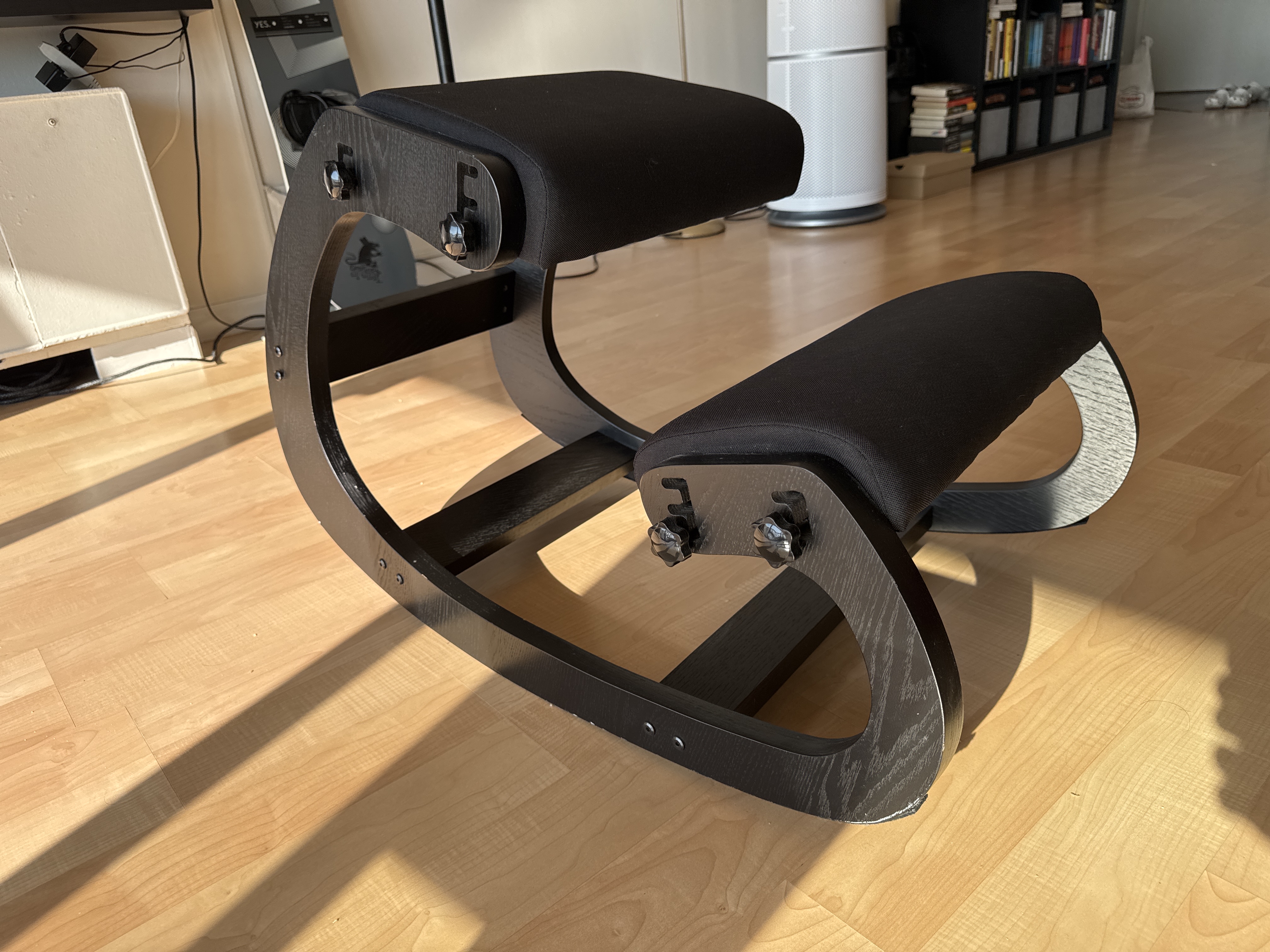 🪑 자세교정 니링체어 Kneeling Chair – 바른 자세, 허리 부담 줄이기 딱!