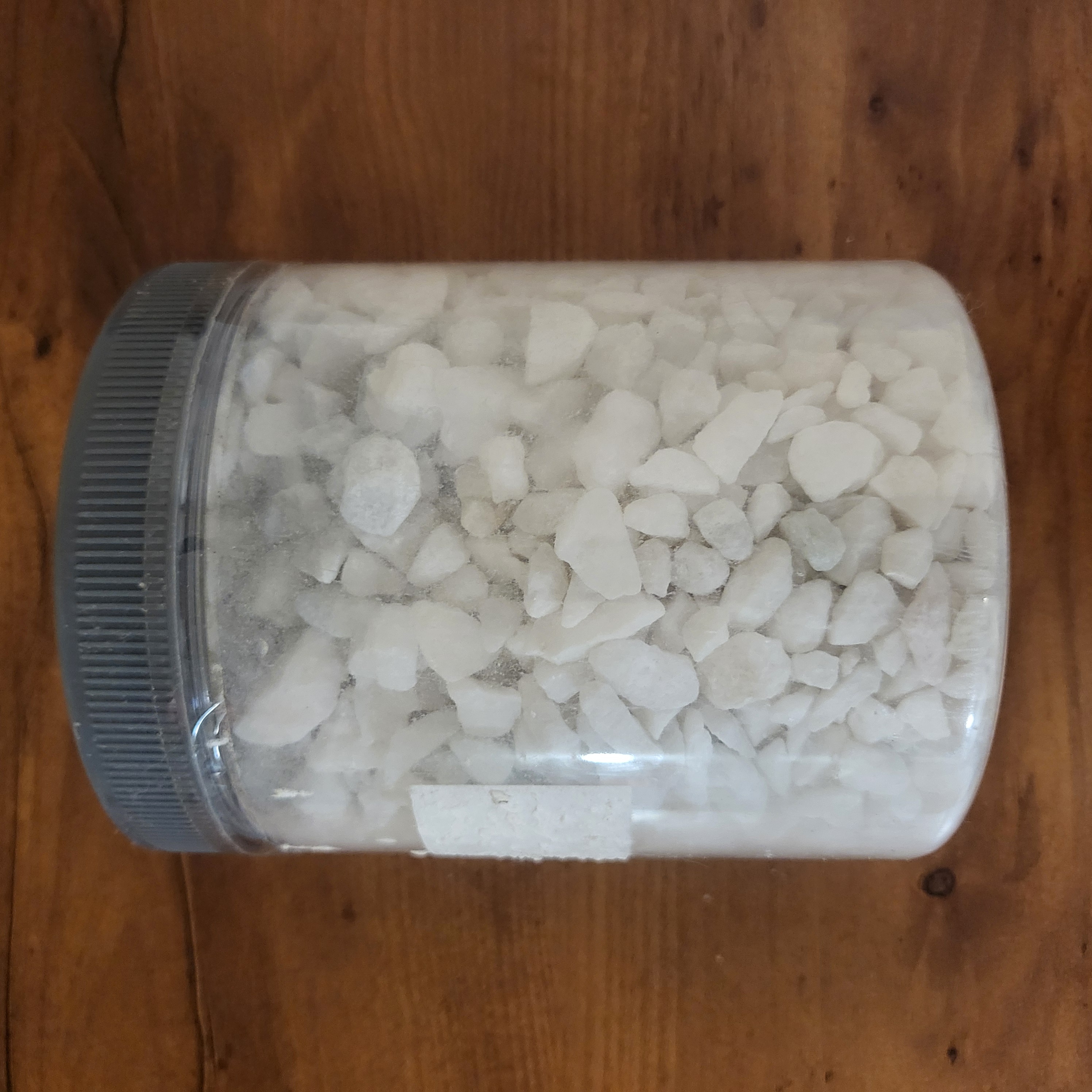 White marble nuggets for fish tank
