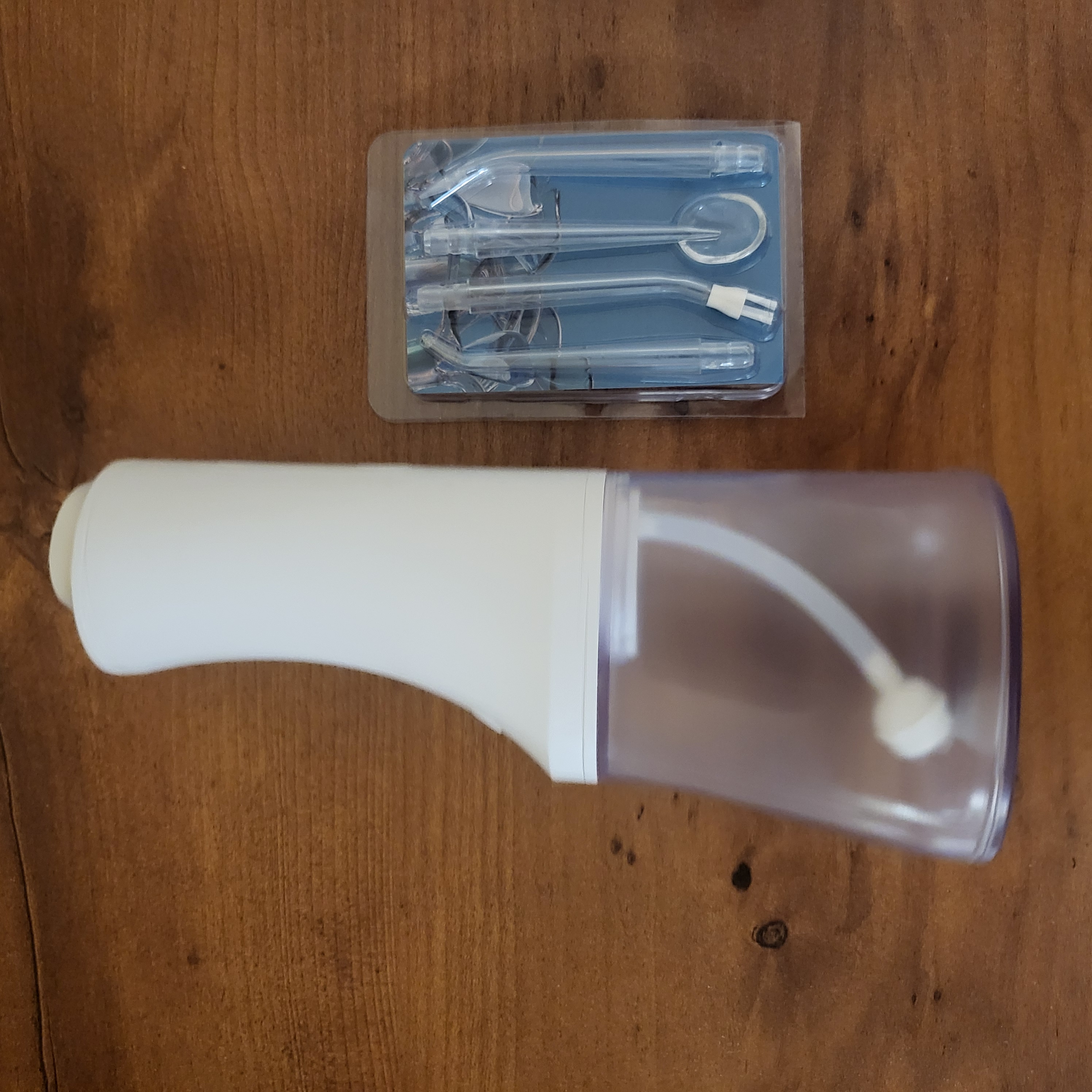 water flosser - Photo 3 view in Manhattan, NY