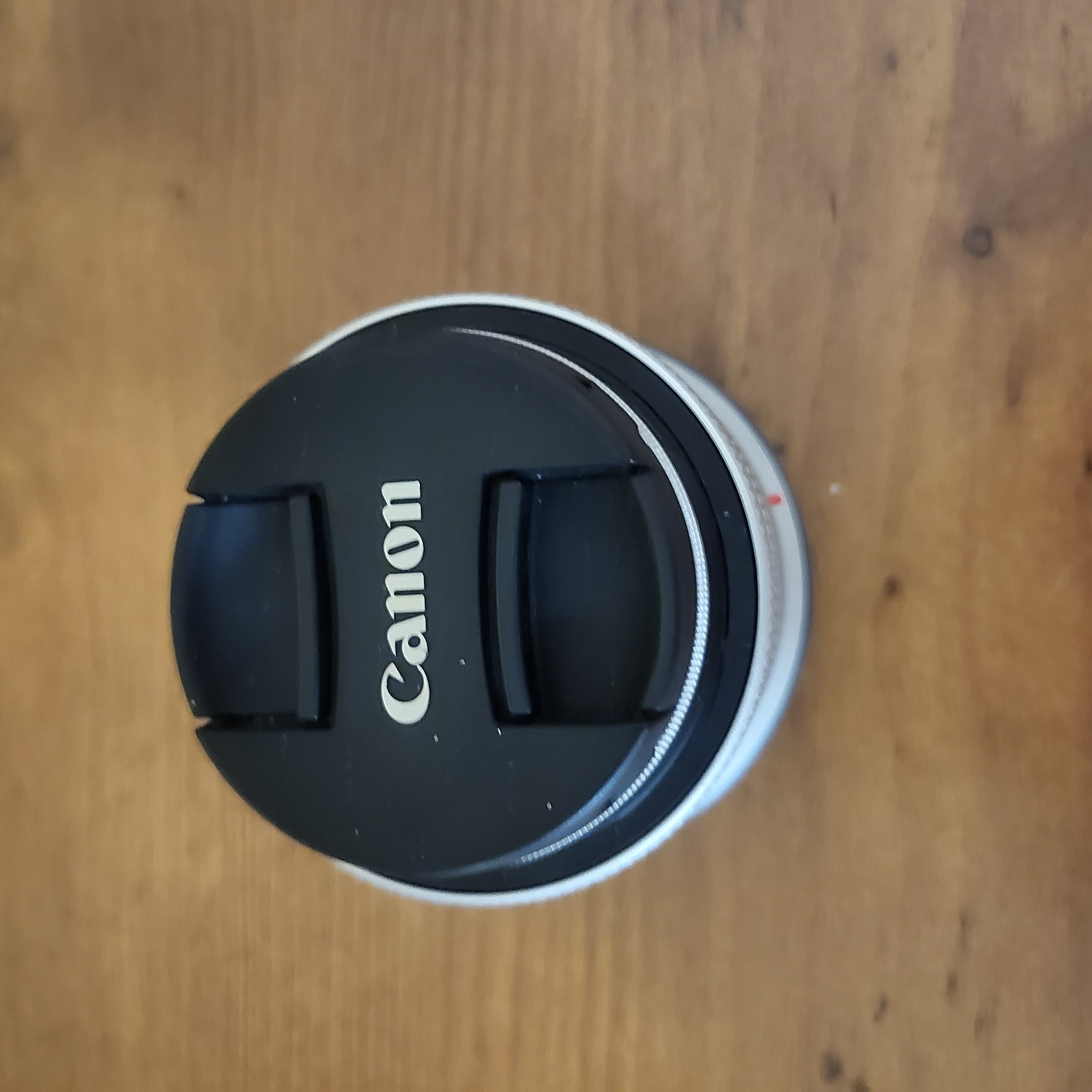 Canon RF 18-45 lens