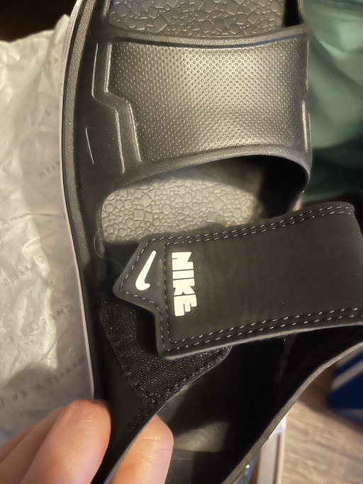 Nike sandals - Photo 2 view in Hudson County, NJ