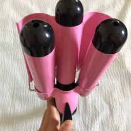 32mm 3 Barrel Hair Curling Wand - Photo 3 view in Queens, NY