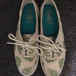 KEDS Tropical Canvas - Photo 2 view in Queens, NY