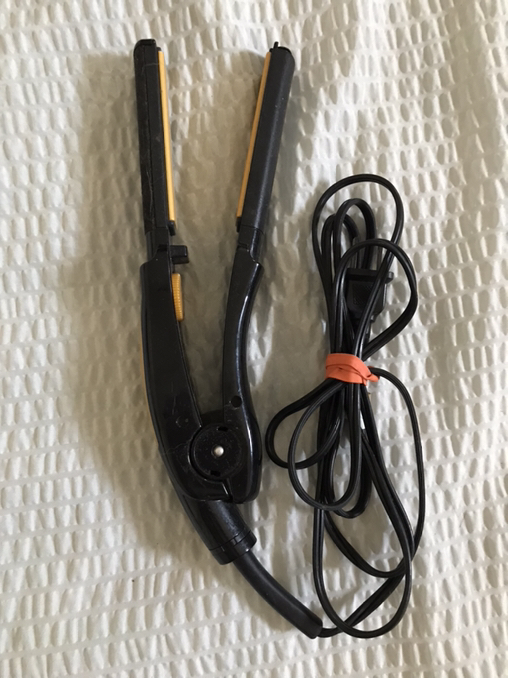 CONAIR Hair Straightener Flat Iron - Photo 3 view in Queens, NY