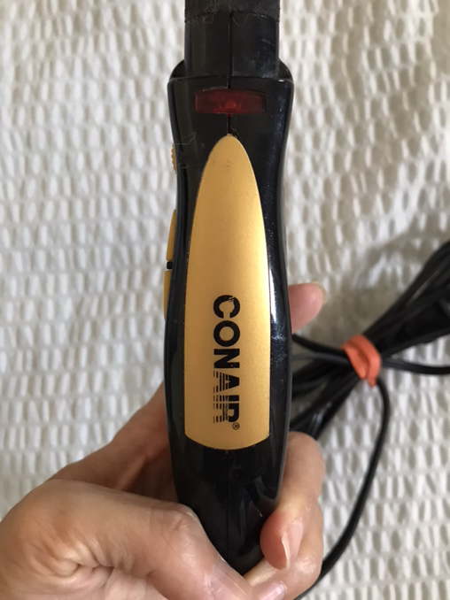 CONAIR Hair Straightener Flat Iron - Photo 2 view in Queens, NY