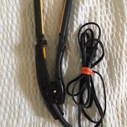CONAIR Hair Straightener Flat Iron - Photo 3 view in Queens, NY