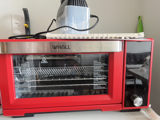 Whall red steamer/oven/air fryer - Photo 2 view in Hudson County, NJ