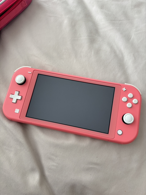 nintendo switch lite - Photo 2 view in Queens, NY