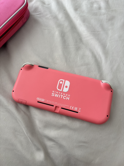 nintendo switch lite - Photo 3 view in Queens, NY