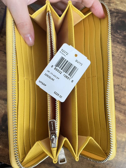 Coach Yellow Wallet - Photo 3 view in Hudson County, NJ