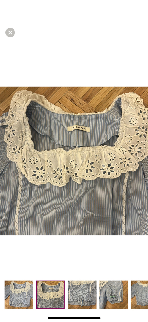 korean brand lovely cropped top - Photo 2 view in Manhattan, NY