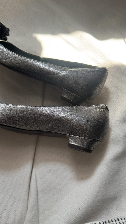 marc jacobs size 6/36 - Photo 3 view in Queens, NY