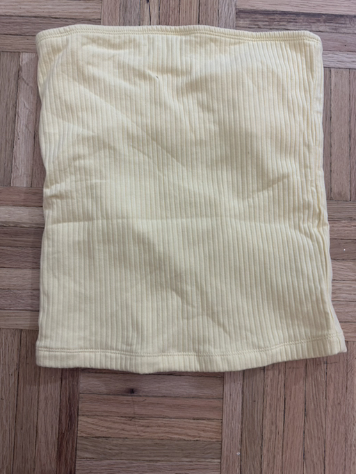 Old navy tube top - Photo 2 view in Manhattan, NY