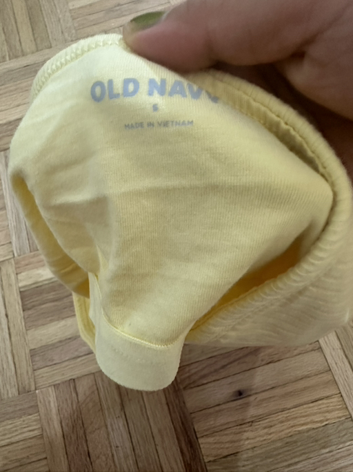 Old navy tube top - Photo 6 view in Manhattan, NY