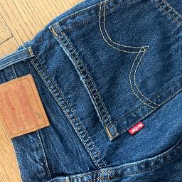 Levis Women's 501 Jeans - Photo 3 view in Queens, NY