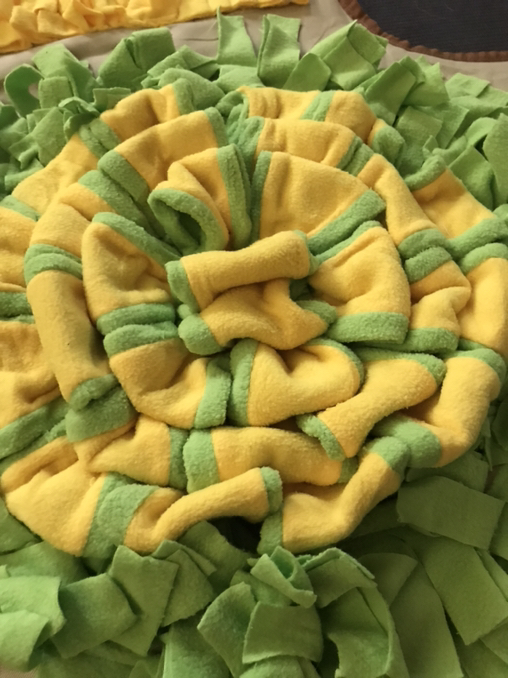 Used HOPET Snuffle Mat for Dogs Large Breed - Photo 2 view in Queens, NY